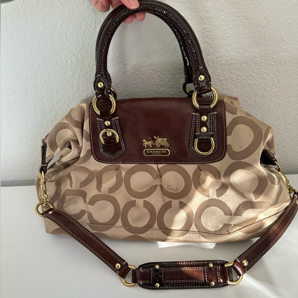 Coach Madison Gold Signature handbag